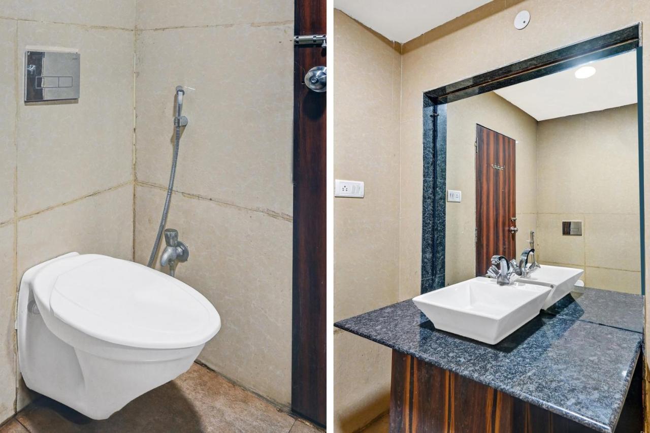 Townhouse Oak Pentagon Residency Hotel บูบันเนสชวาร์ ภายนอก รูปภาพ
